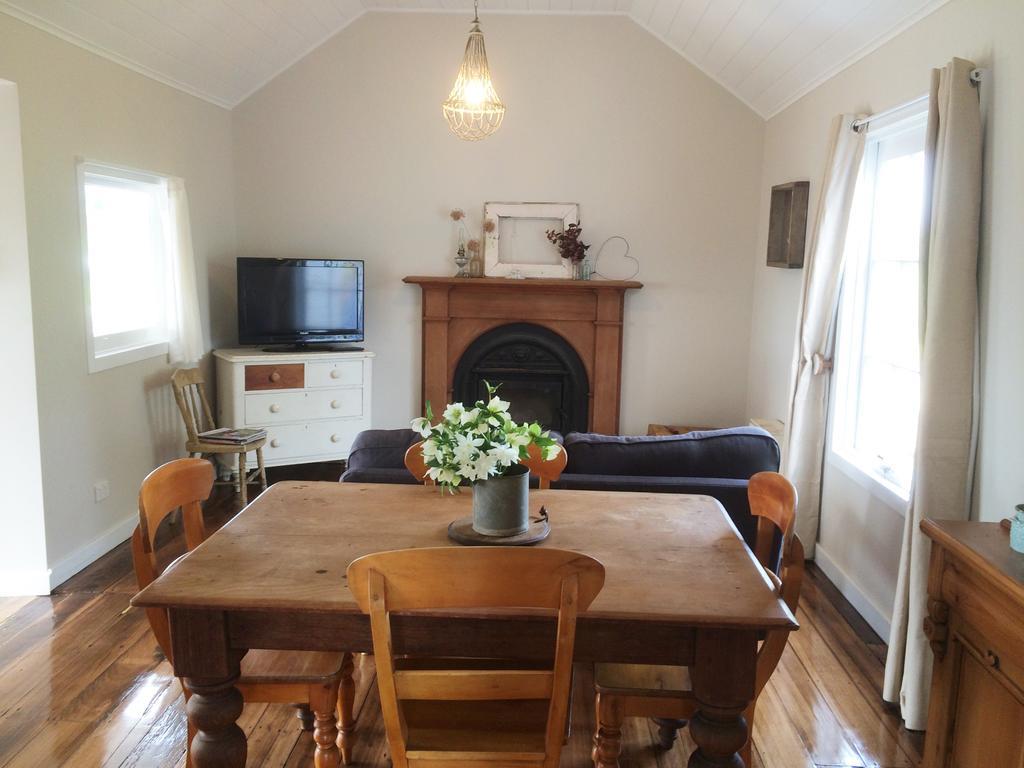 Robin Hoods Well Farm Stay Sassafras Exterior photo