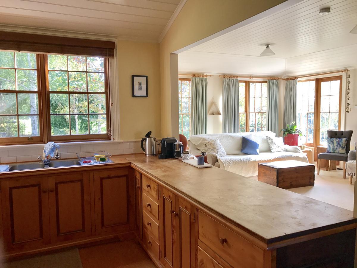 Robin Hoods Well Farm Stay Sassafras Exterior photo